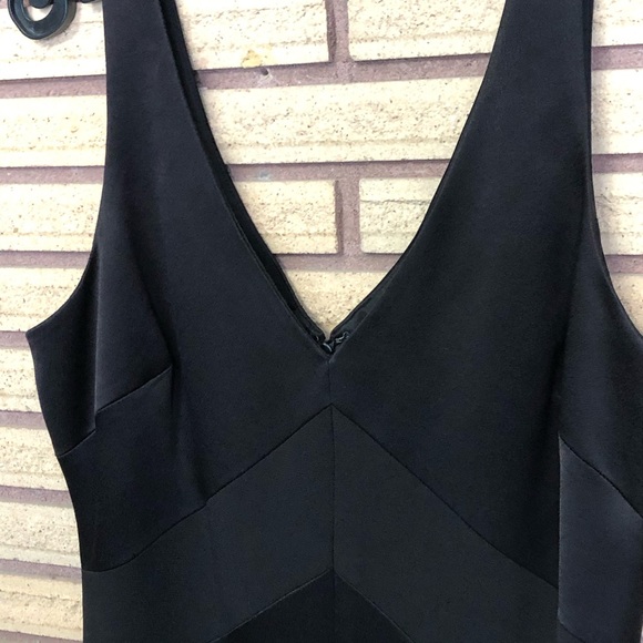 BCBG Little Black Dress - 6 - Picture 7 of 8